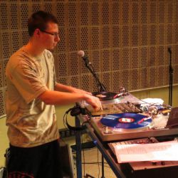 dj_vinyl