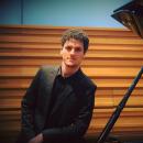 Adrián Fuentes Flores