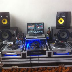 djmandic
