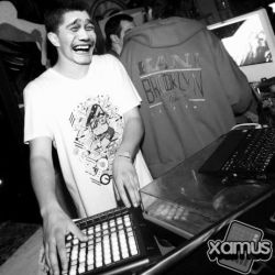xamustek