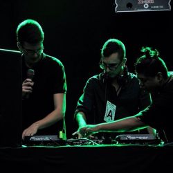 djchris