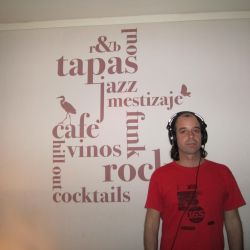 studio10300