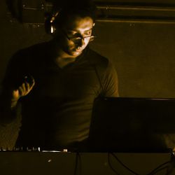 djhostco